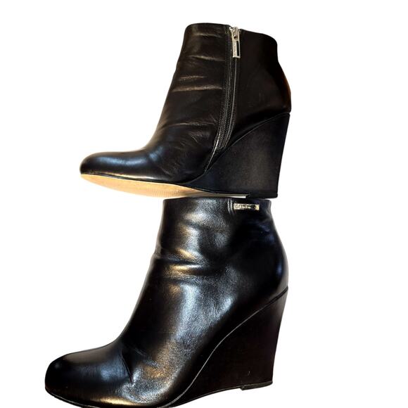 Calvin Klein 9 Black Women's Chelsea Ankle Boots 4 Inch Wedge Heel Shoe - Picture 4 of 11